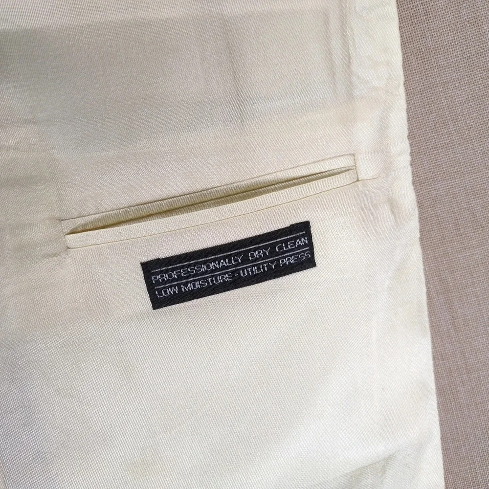 Vintage Stafford Beige Textured Blazer Mens 42L Gold Crest Buttons‎ Made USA 80s
